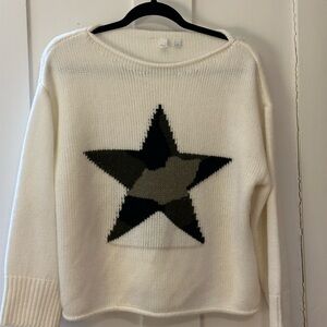 Elan Cream Sweater with camouflage star
